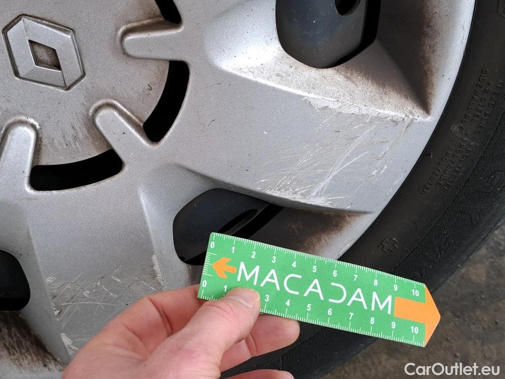  Renault  Kangoo  II Express Maxi Extra (Série Spéciale) 1.5 dCi 95CV BVM6 E6dT #91