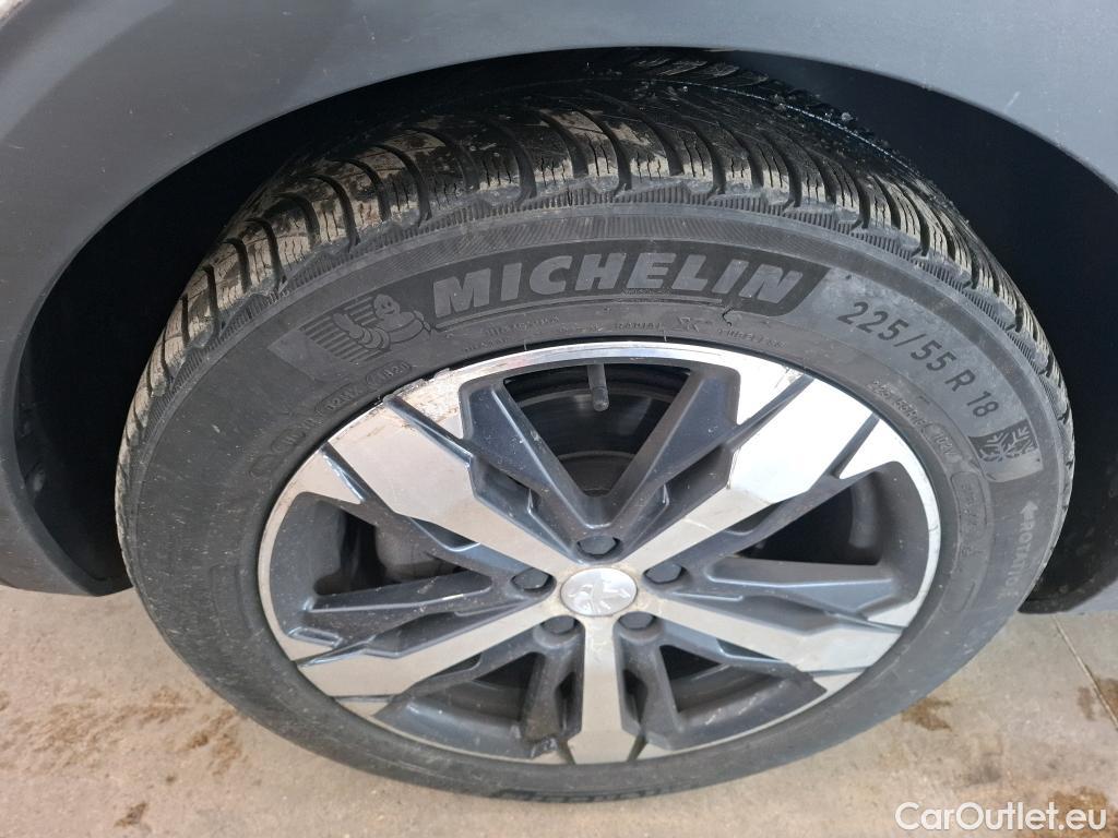  Peugeot  5008  GT Line 1.5 HDi 130CV BVA8 7 Sieges E6dT #3