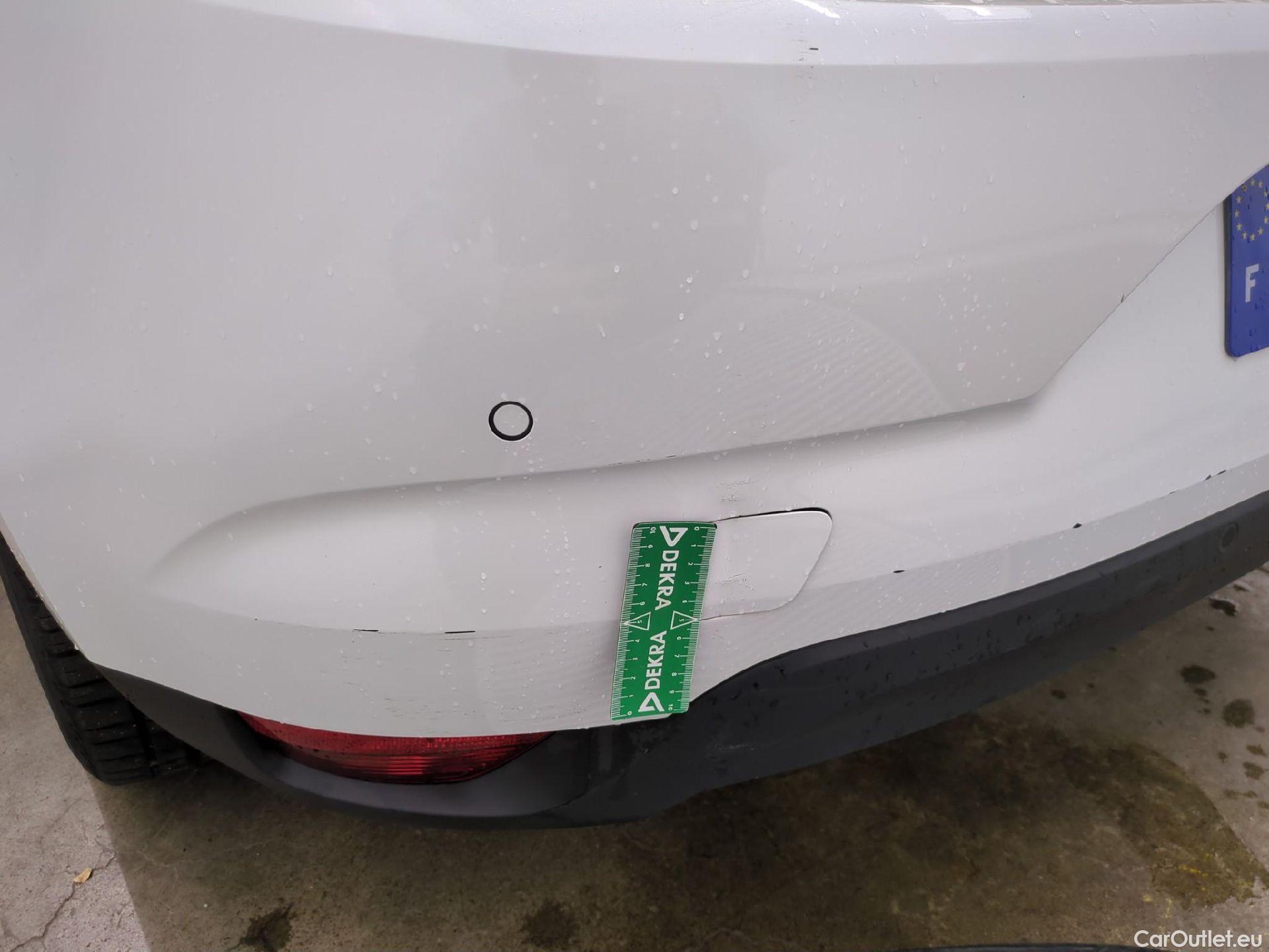  Renault  Megane RENAULT Mégane Berline / 2020 / 5P / Berline Business TCe 140 EDC FAP -21N #30