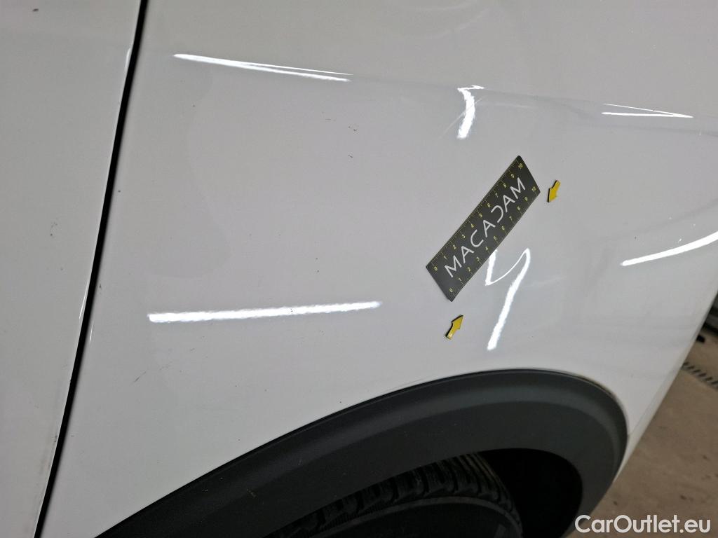  Peugeot  5008  GT Line 1.5 HDi 130CV BVA8 7 Sieges E6dT #2