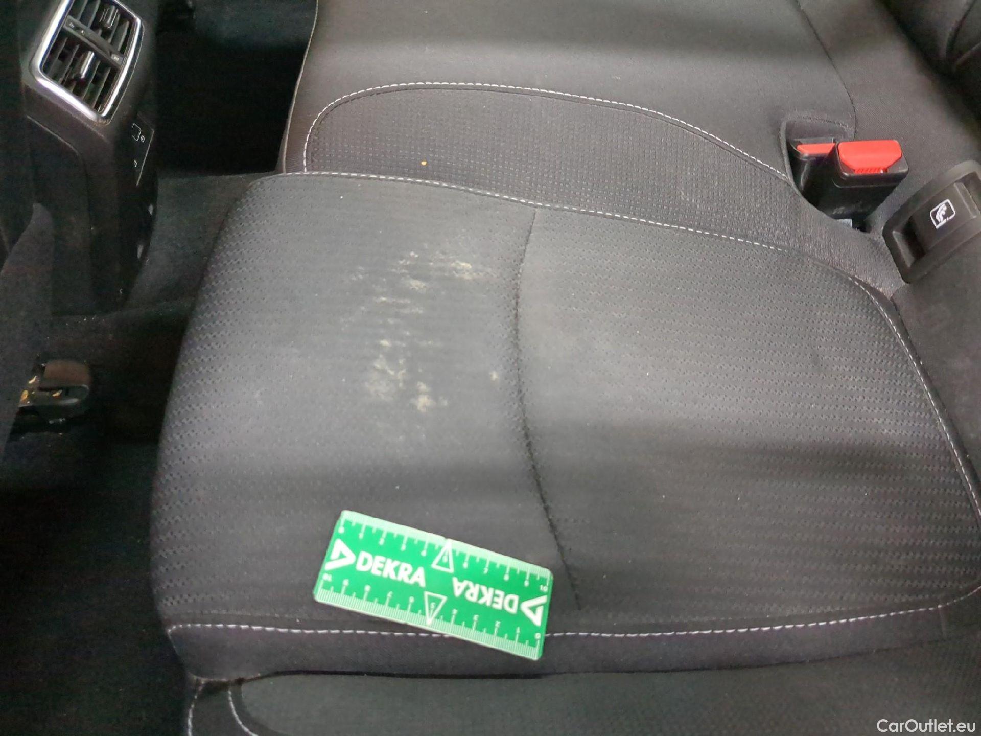  Renault  Megane  IV Berline 5 ptes. Business 1.5 dCi 115CV BVM6 E6d #4