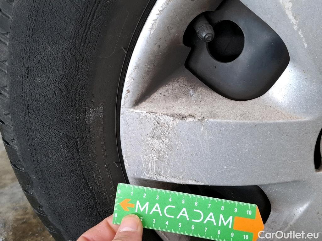  Renault  Kangoo  II Express Maxi Extra (Série Spéciale) 1.5 dCi 95CV BVM6 E6dT #67