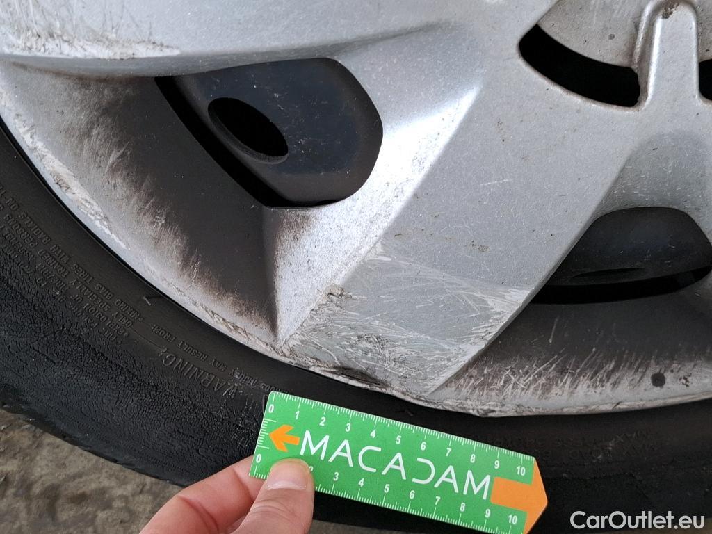  Renault  Kangoo  II Express Maxi Extra (Série Spéciale) 1.5 dCi 95CV BVM6 E6dT #68