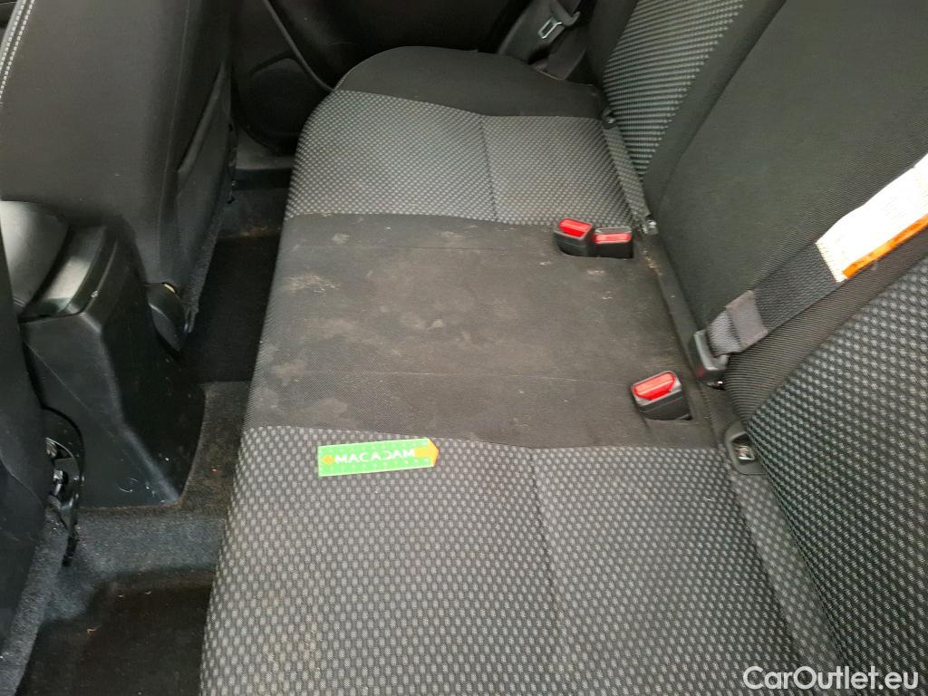  Land Rover  Discovery SUZUKI Vitara / 2015 / 5P / SUV 1.5 Dualjet hybrid PRIVILEGE AT #31