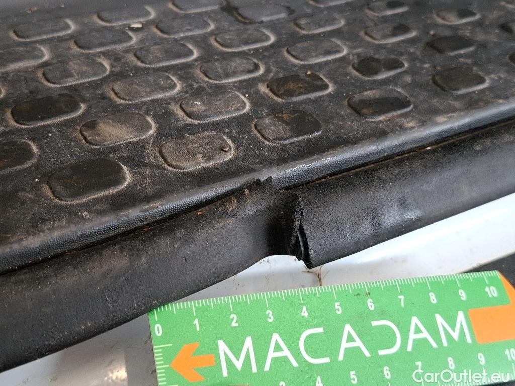  Renault  Trafic  Furgon Grand Confort L1H1 1200 1.6 dCi 125CV BVM6 E6 #72