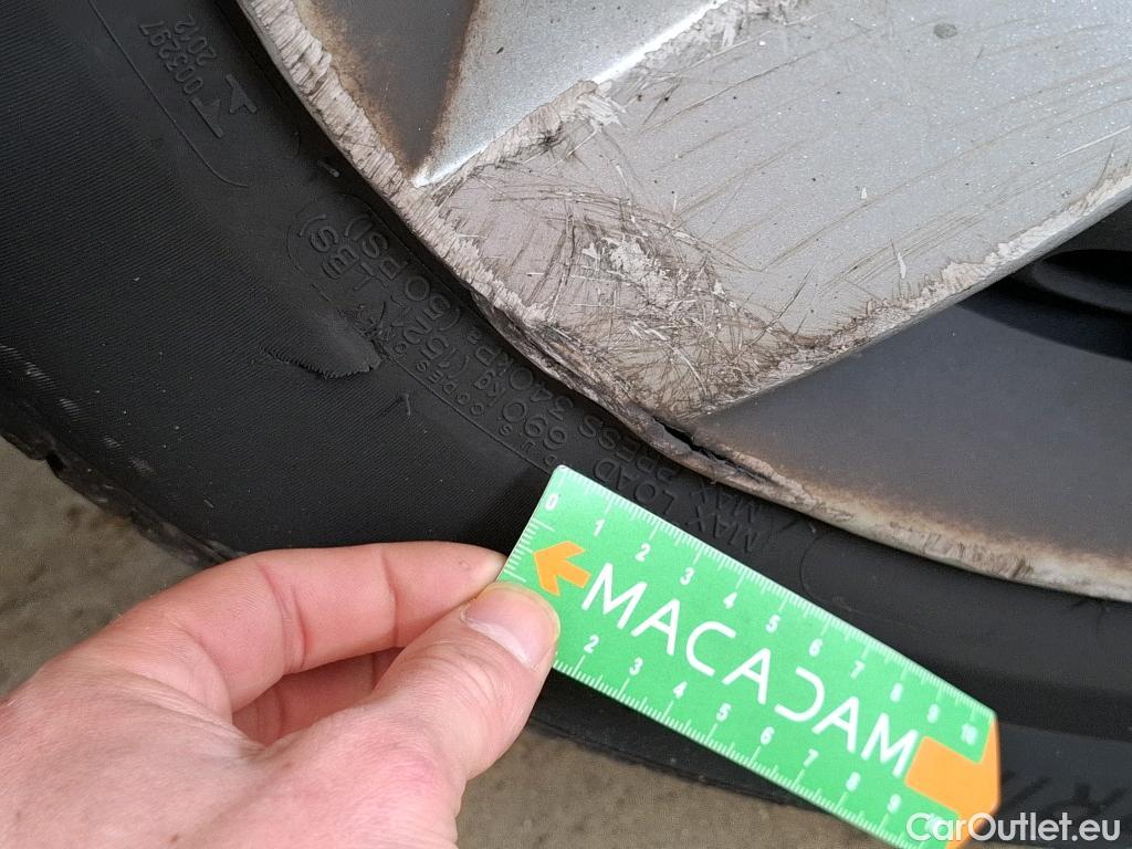  Renault  Kangoo  II Express Maxi Extra (Série Spéciale) 1.5 dCi 95CV BVM6 E6dT #77