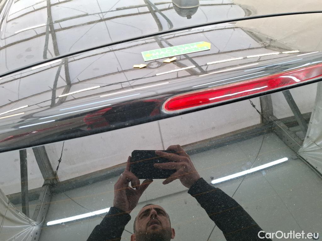  Land Rover  Discovery SUZUKI Vitara / 2015 / 5P / SUV 1.5 Dualjet hybrid PRIVILEGE AT #23