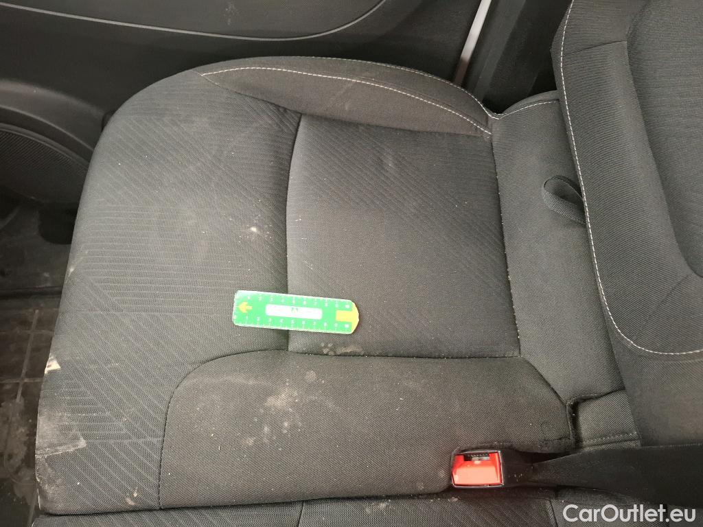  Renault  Trafic RENAULT  / 2019 / 4P / Fourgon tole FG GCF L1H1 1200 dCi 120 #20