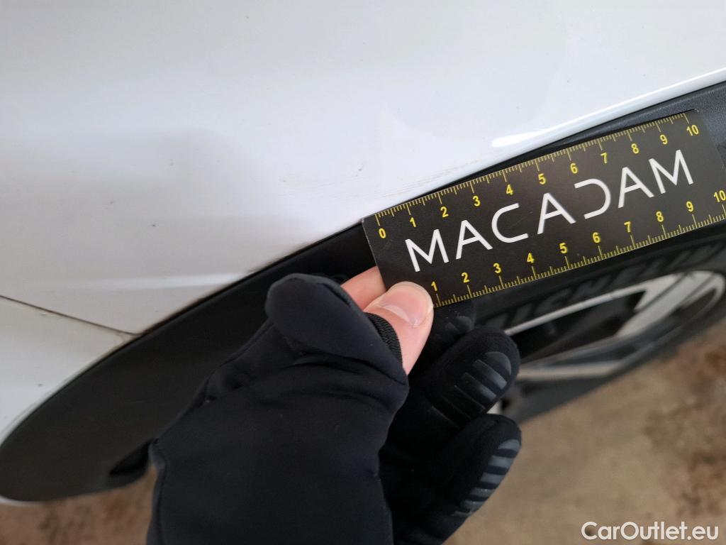  Peugeot  5008  GT Line 1.5 HDi 130CV BVA8 7 Sieges E6dT #49