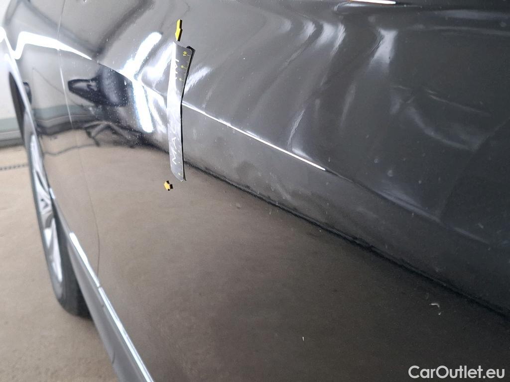  Volkswagen  Tiguan VOLKSWAGEN  / 2020 / 5P / SUV 2.0 TDI 150 DSG7 Life Business #2