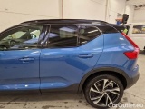  Volvo  XC 40 VOLVO XC40 / 2017 / 5P / SUV T5 TWIN ENGINE GEARTRONIC R-DESIGN #38