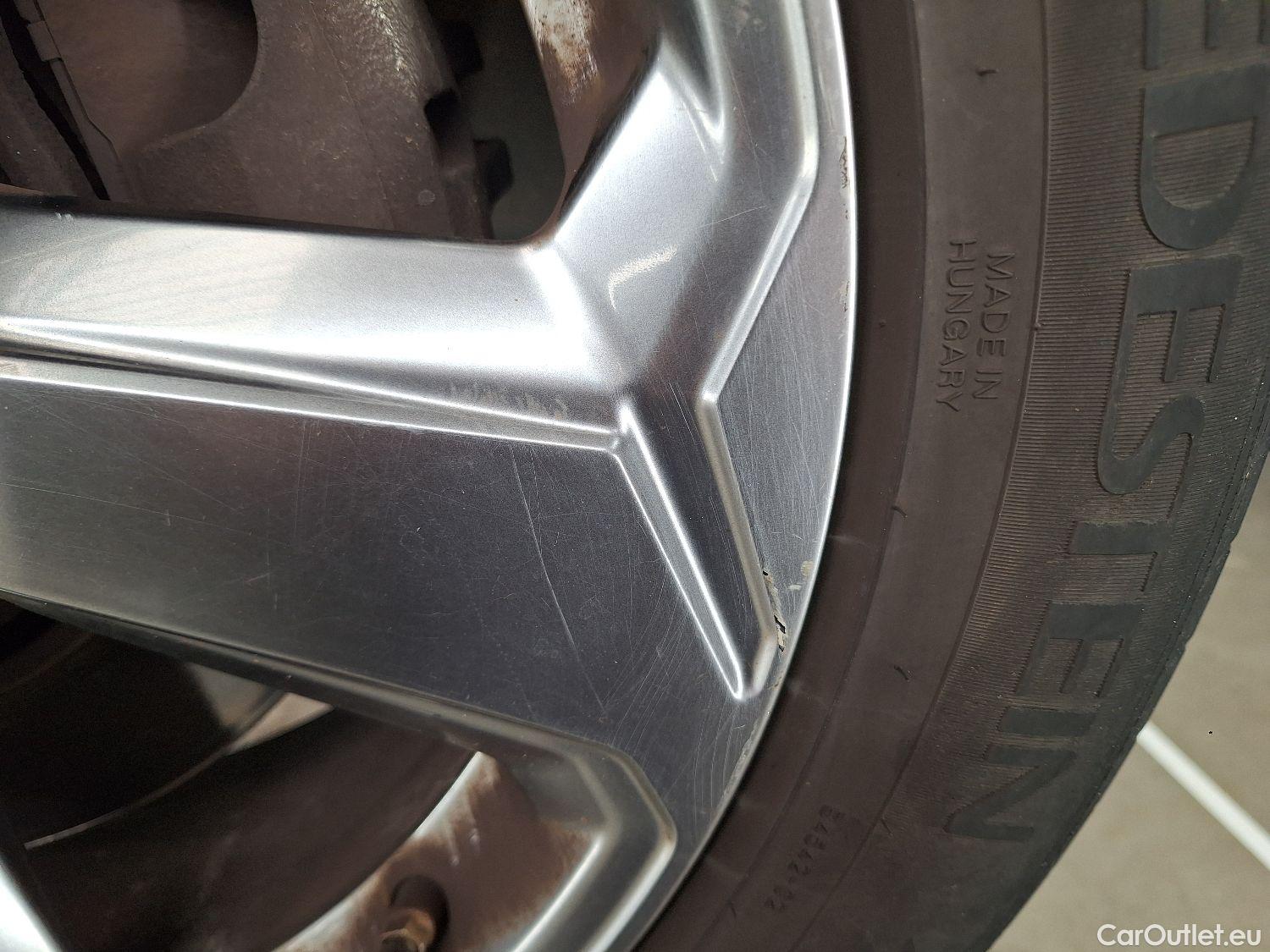  Toyota  RAV4 Toyota,  '18, Toyota  2.5 VVT-i Hybrid Dynamic Plus 4x4 E-CV #2