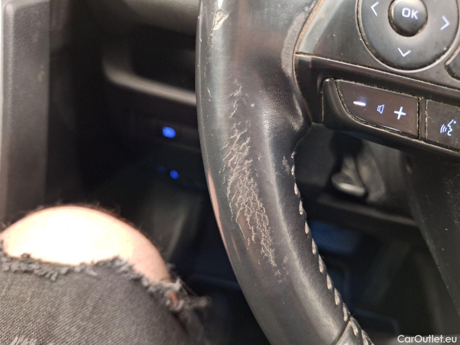  Toyota  RAV4 Toyota,  '18, Toyota  2.5 VVT-i Hybrid Dynamic Plus 4x4 E-CV #59