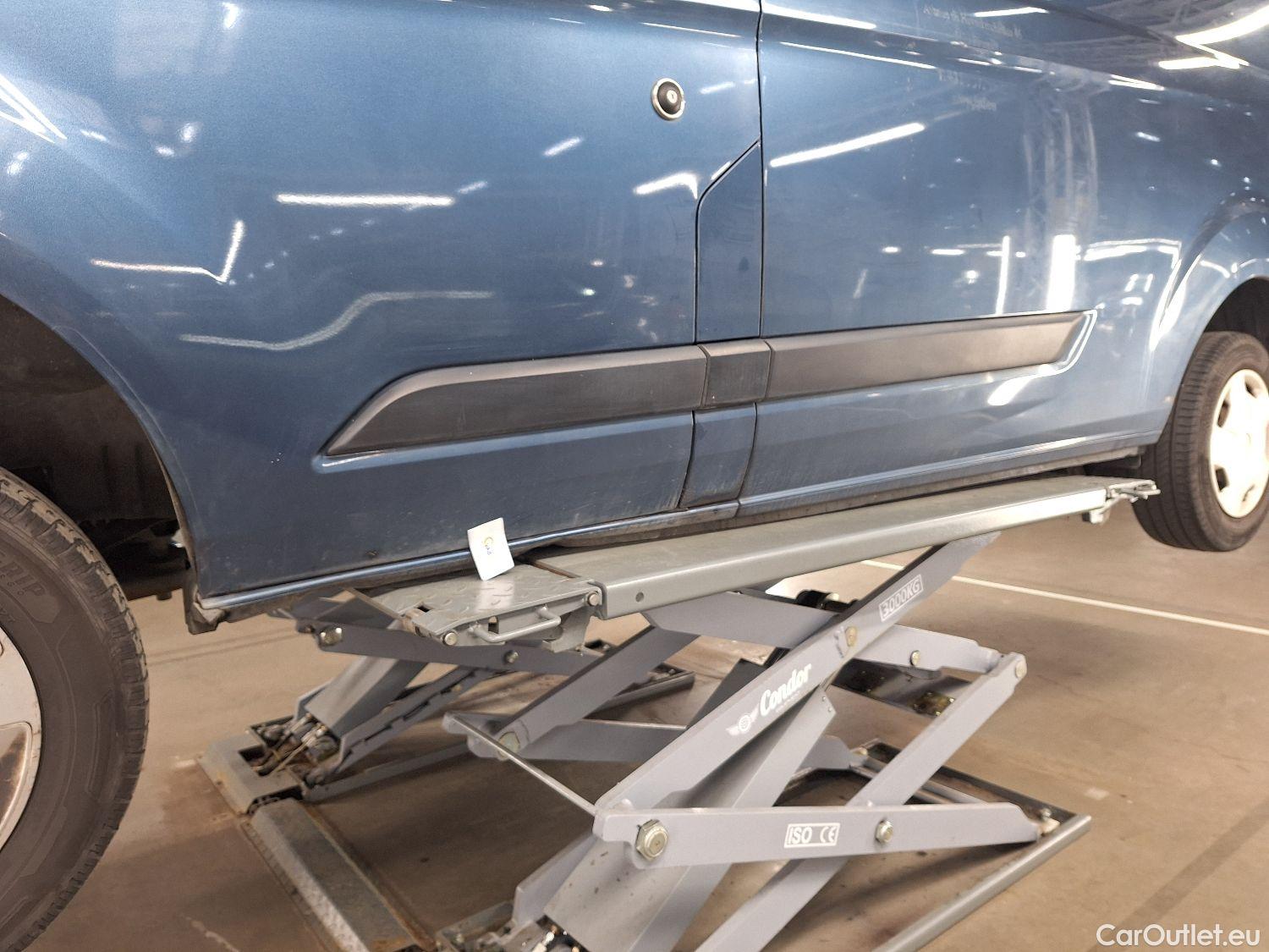  Ford  Transit Ford, _Trans.Custom FL'18, Ford  Custom 320L 2.0TD130Pk/96Kw M6 FWD Tr #24