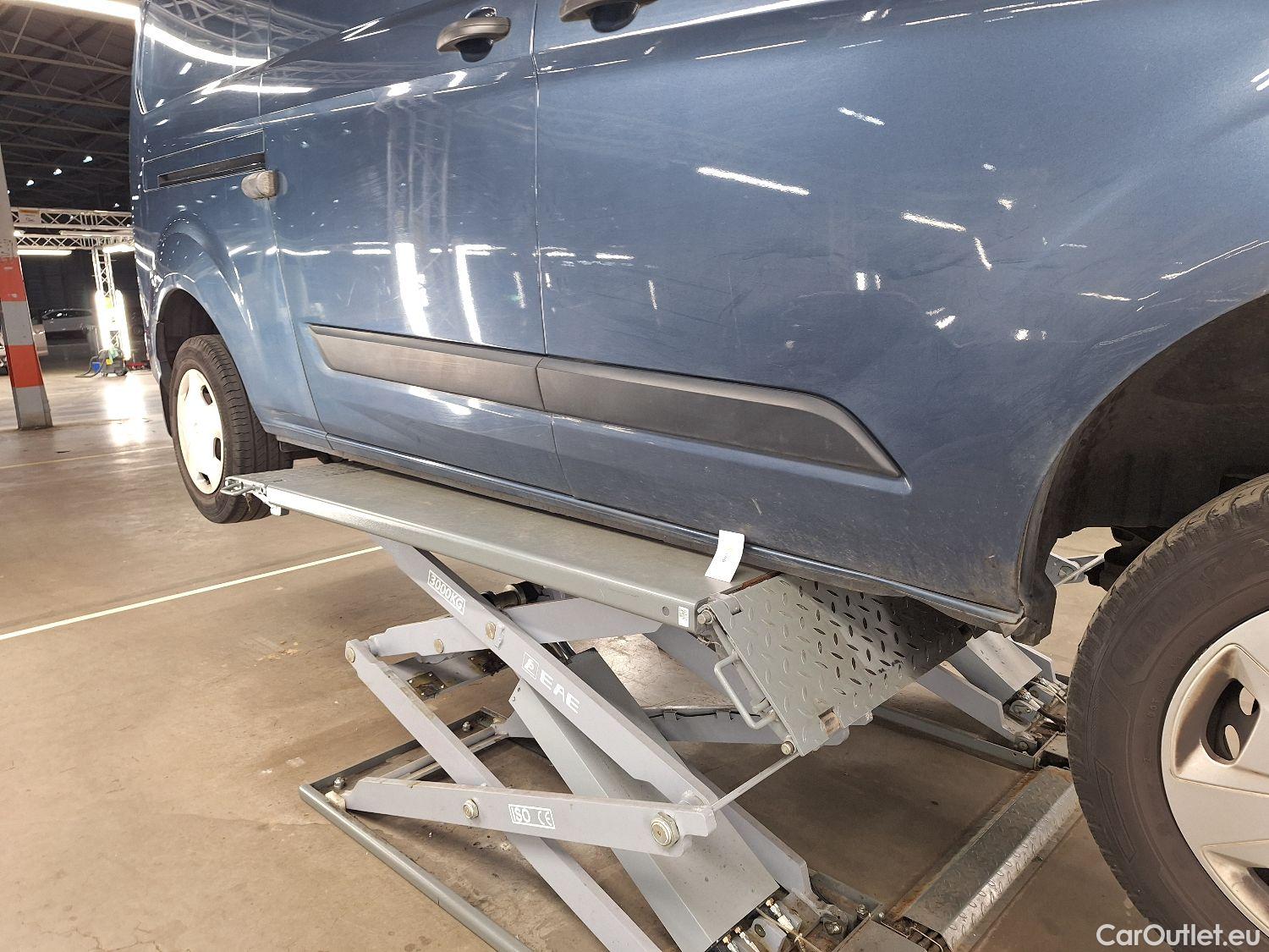  Ford  Transit Ford, _Trans.Custom FL'18, Ford  Custom 320L 2.0TD130Pk/96Kw M6 FWD Tr #18