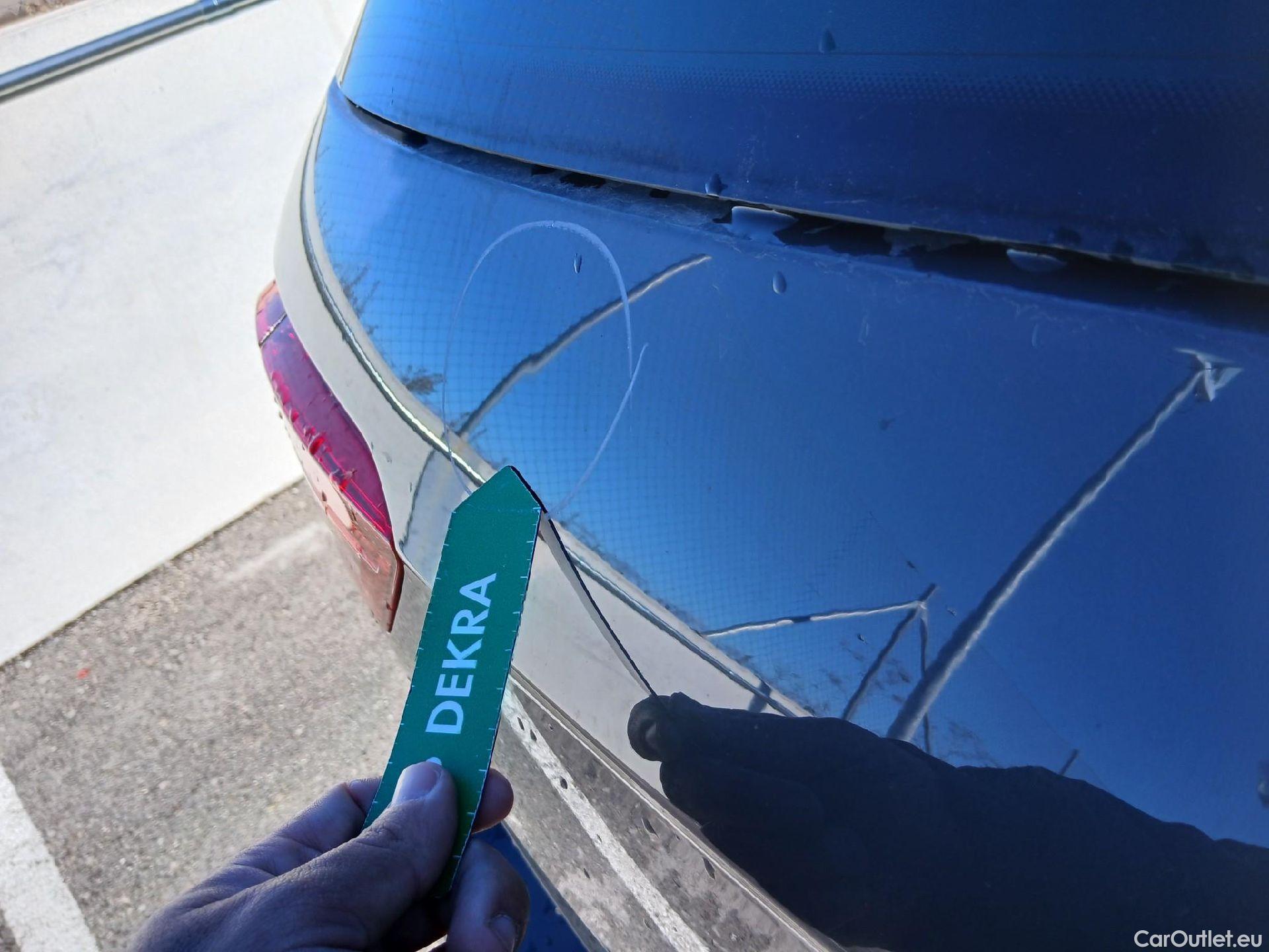  Volkswagen  Tiguan VOLKSWAGEN  / 2020 / 5P / todoterreno Life 1.5 TSI 110kW (150CV) #26