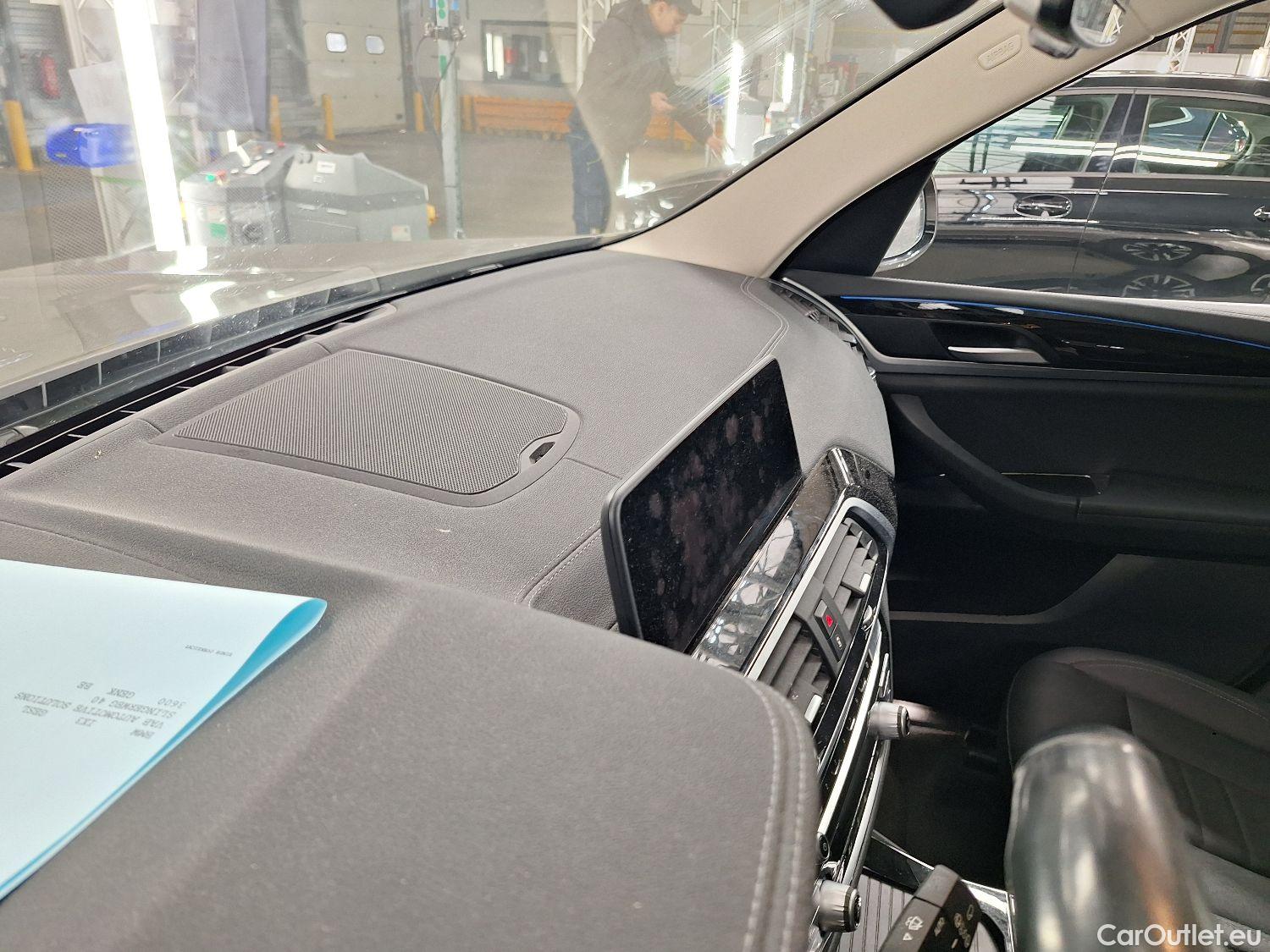  Bmw  iX3 BMW,  '20 BEV, BMW  sDrive35 5d #52