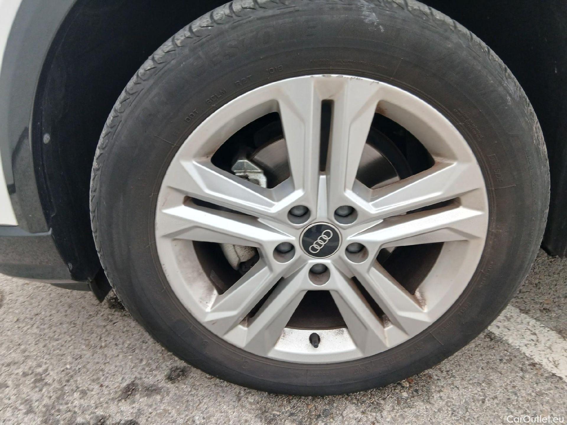  Audi  Q2 AUDI  / 2020 / 5P / todoterreno Advanced 35 TFSI 110kW (150CV) S tronic (AC) #13