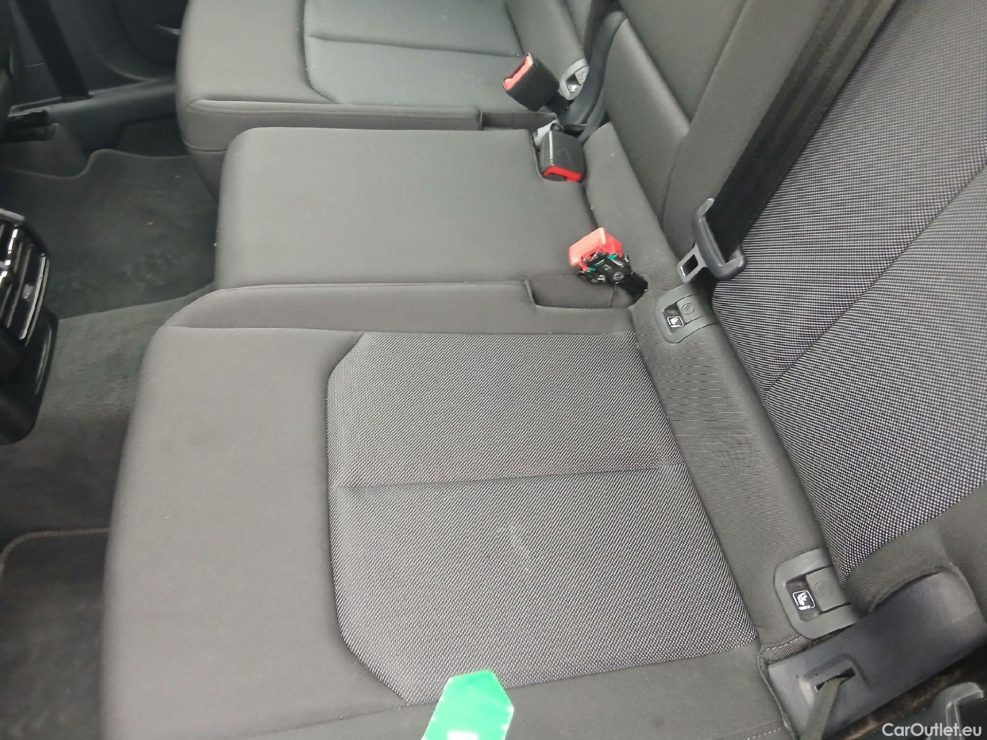  Audi  Q3 AUDI  / 2018 / 5P / todoterreno Advanced 35 TDI 110kW (150CV) #10