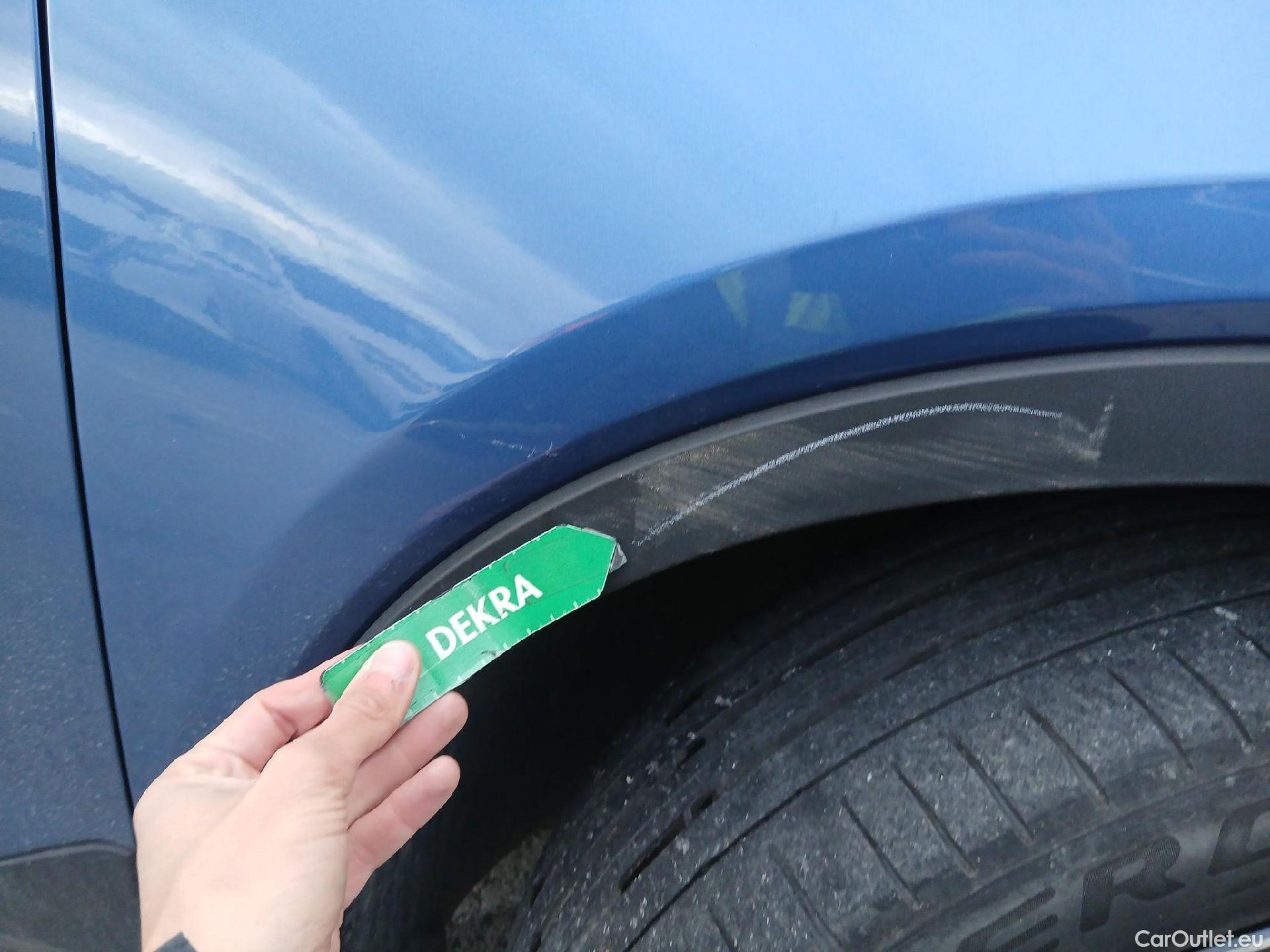  Volvo  XC 40 VOLVO XC40 / 2017 / 5P / todoterreno 1.5 T4 Twin Recharge R-Design Exp Auto #41