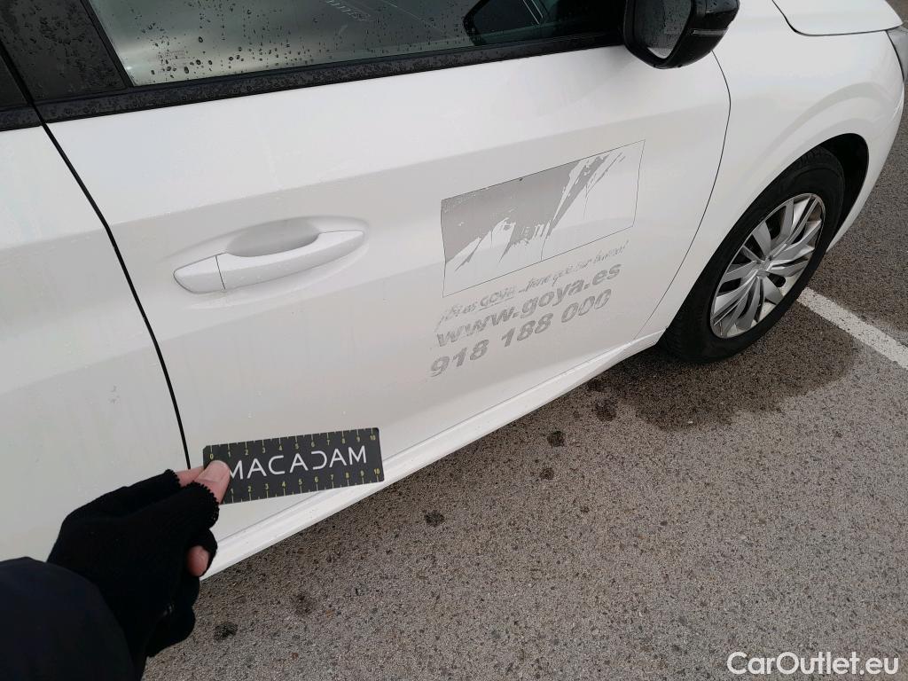  Peugeot  208 PEUGEOT  / 2019 / 5P / berlina con portón BlueHDi 73kW (100CV) Active (CM) #18