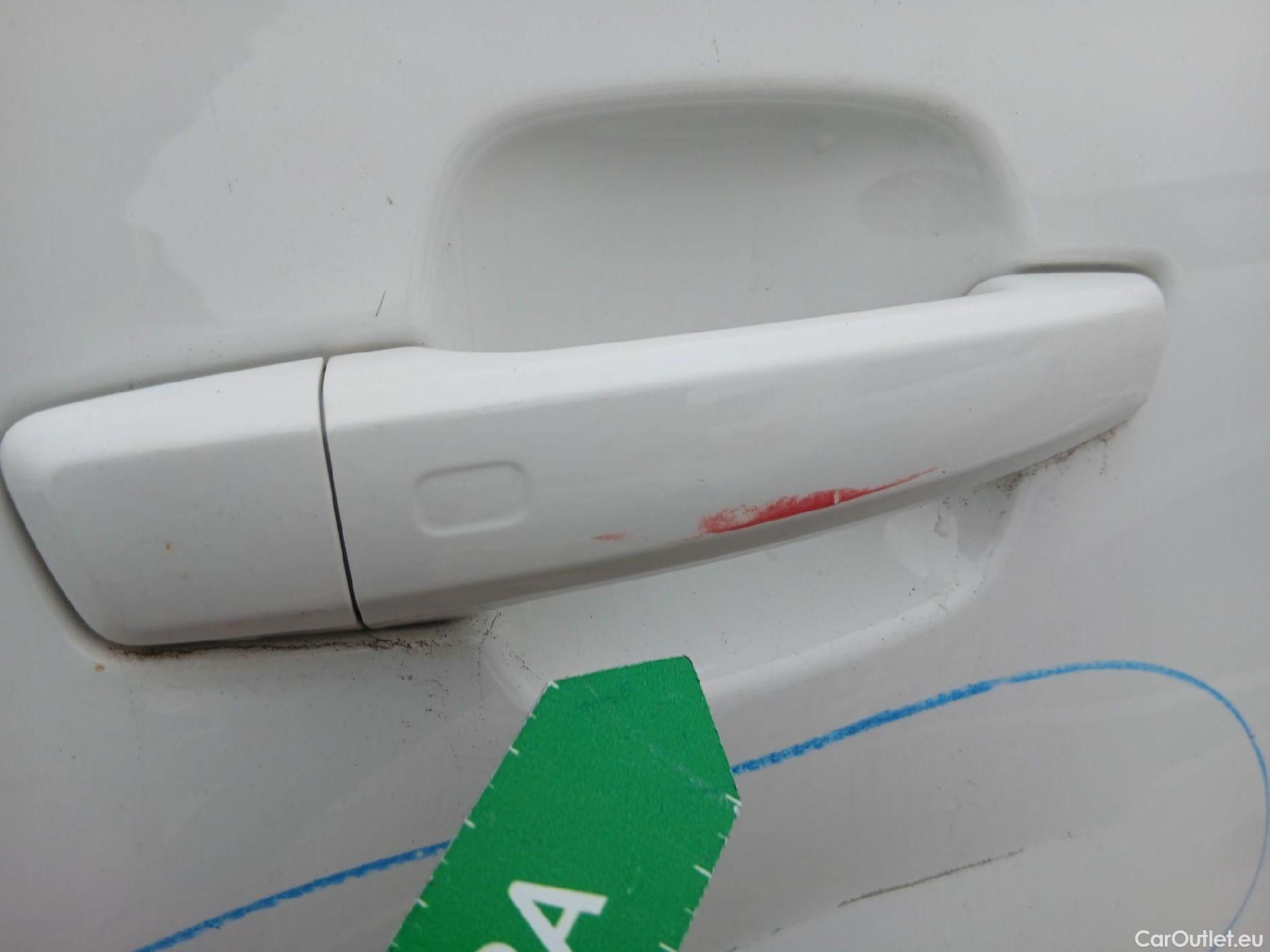  Audi  Q2 AUDI  / 2020 / 5P / todoterreno Advanced 35 TFSI 110kW (150CV) S tronic (AC) #46