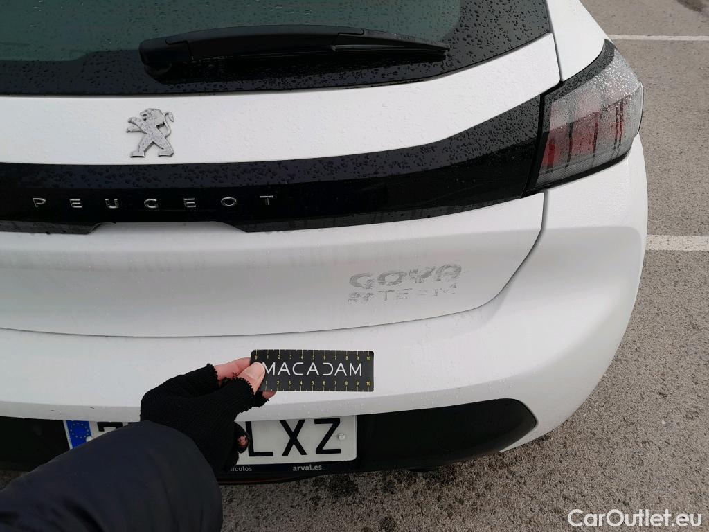  Peugeot  208 PEUGEOT  / 2019 / 5P / berlina con portón BlueHDi 73kW (100CV) Active (CM) #1