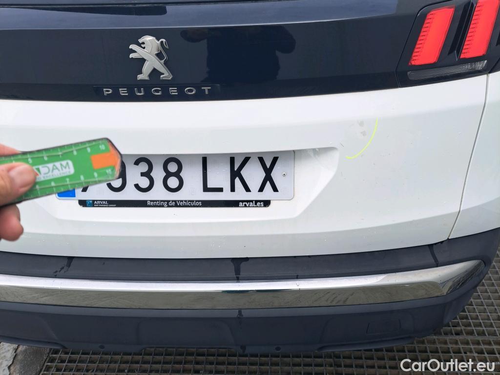  Peugeot  3008 PEUGEOT  / 2016 / 5P / todoterreno 1.5 BlueHDi 96kW (130CV) S&S Style #23