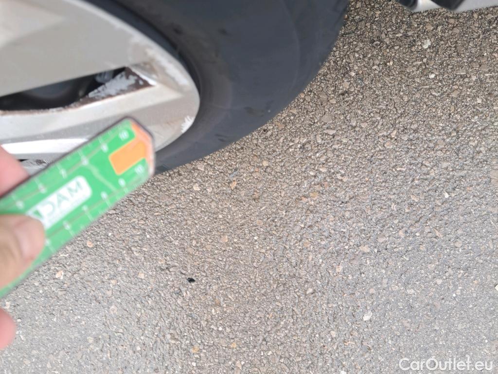  Ford  Fiesta FORD  / 2021 / 5P / berlina con portón 1.1 IT-VCT 55kW (75CV) Trend 5p #18