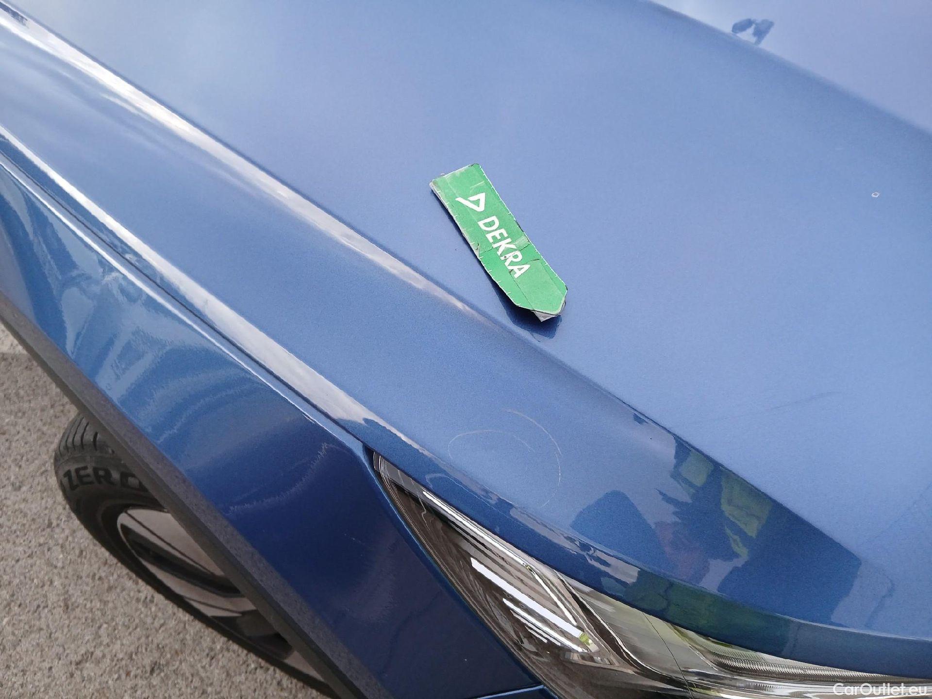  Volvo  XC 40 VOLVO XC40 / 2017 / 5P / todoterreno 1.5 T4 Twin Recharge R-Design Exp Auto #3