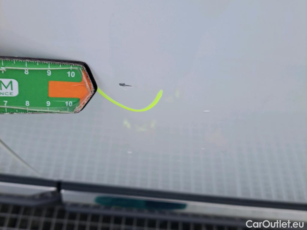  Peugeot  3008 PEUGEOT  / 2016 / 5P / todoterreno 1.5 BlueHDi 96kW (130CV) S&S Style #32