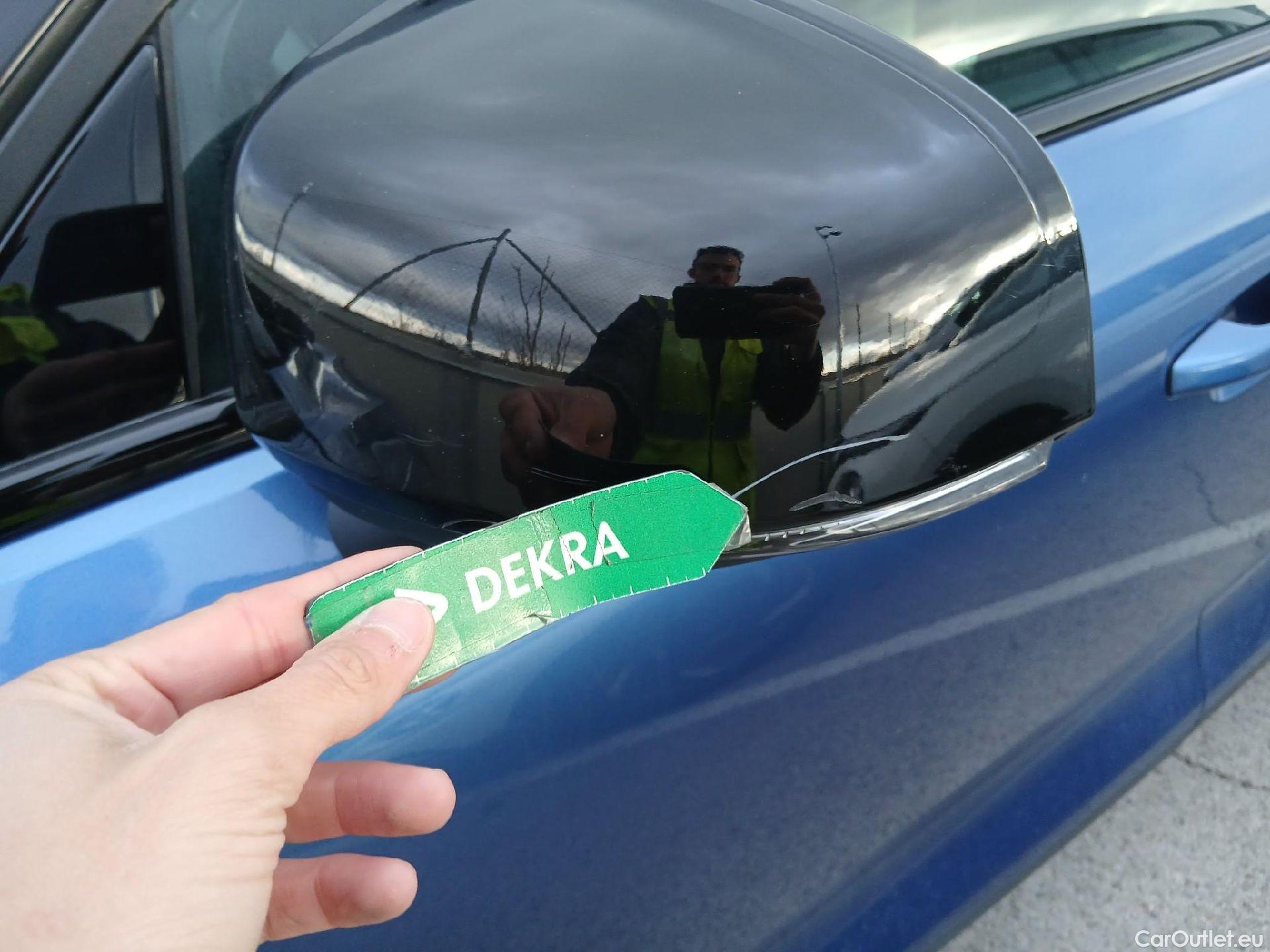  Volvo  XC 40 VOLVO XC40 / 2017 / 5P / todoterreno 1.5 T4 Twin Recharge R-Design Exp Auto #11