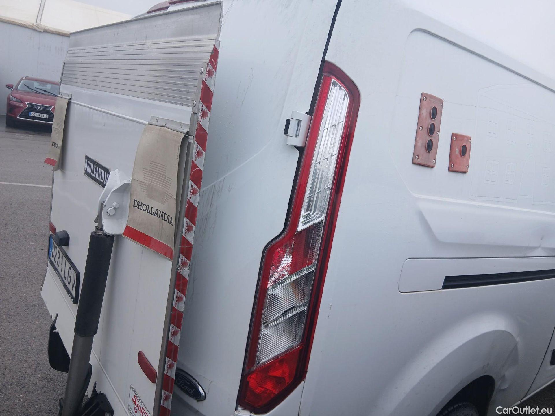  Ford  Transit FORD  Custom / 2012 / 4P / furgón Van 2.0 TDCI 96kW 300 L2 Trend RAMPA DE ACCESO #3