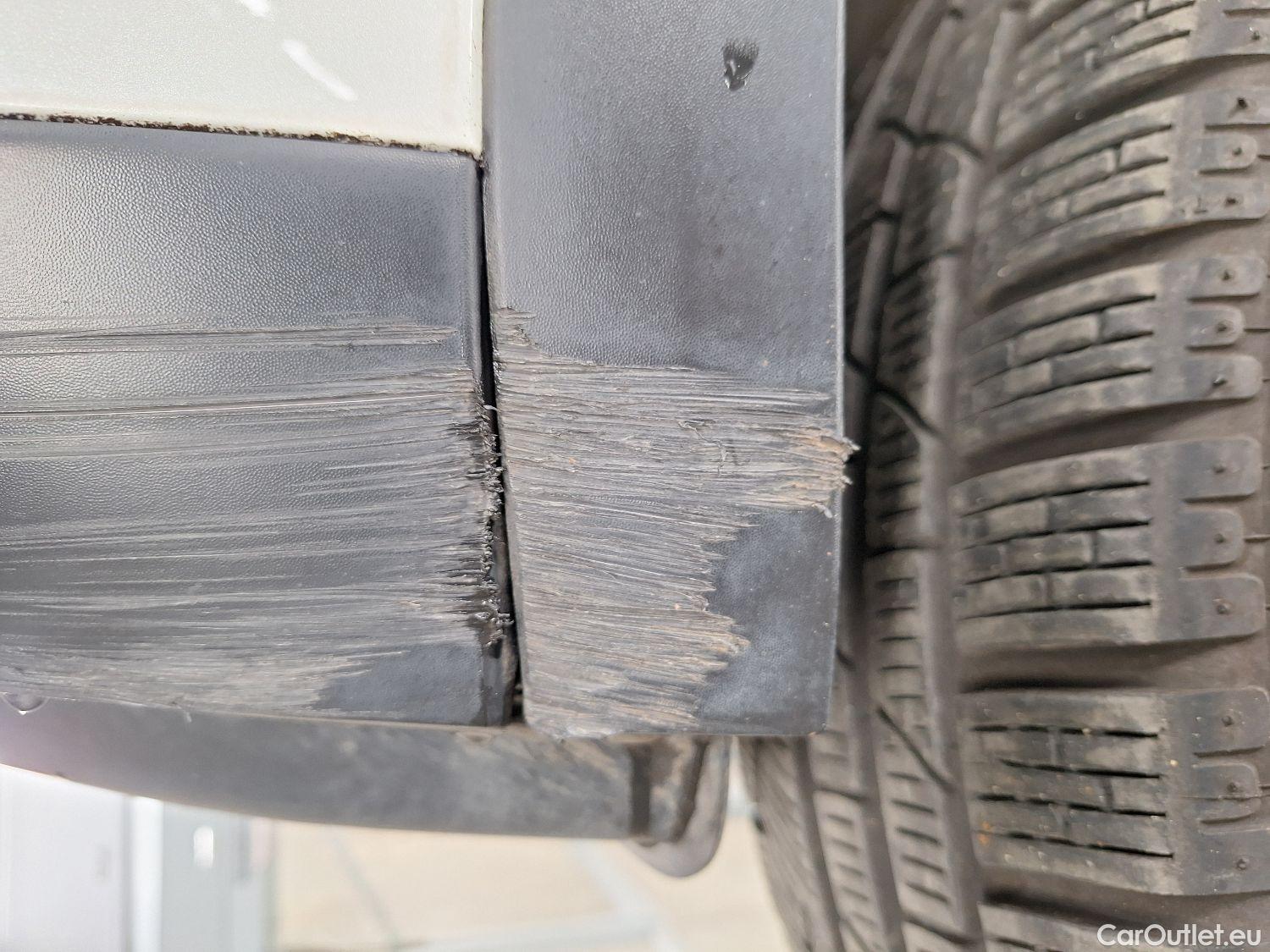  DS  DS7 DS,  CB '17, DS 7 Crossback 1.2 PureTech 130 Auto PERFORMANCE L #22