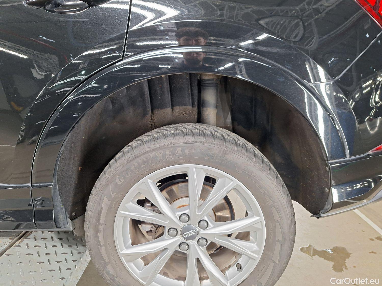  Audi  Q3 Audi,  '18, Audi  35 TFSI S tronic S line 5d #19