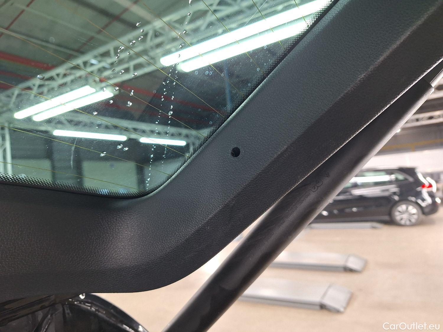  Skoda  Karoq Skoda,  '17, Skoda  2.0 CRTDI 85KW Style 5d #43