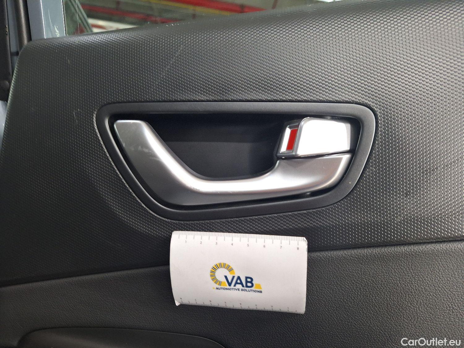  Hyundai  Konna Hyundai, Kona '17, Hyundai Kona 1.6 GDi Hybrid Sky 6-DCT 5d #1