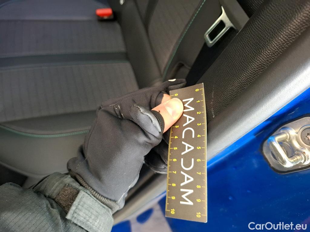  Peugeot  2008  Allure Business 1.5 HDi 130CV BVA8 E6d #2