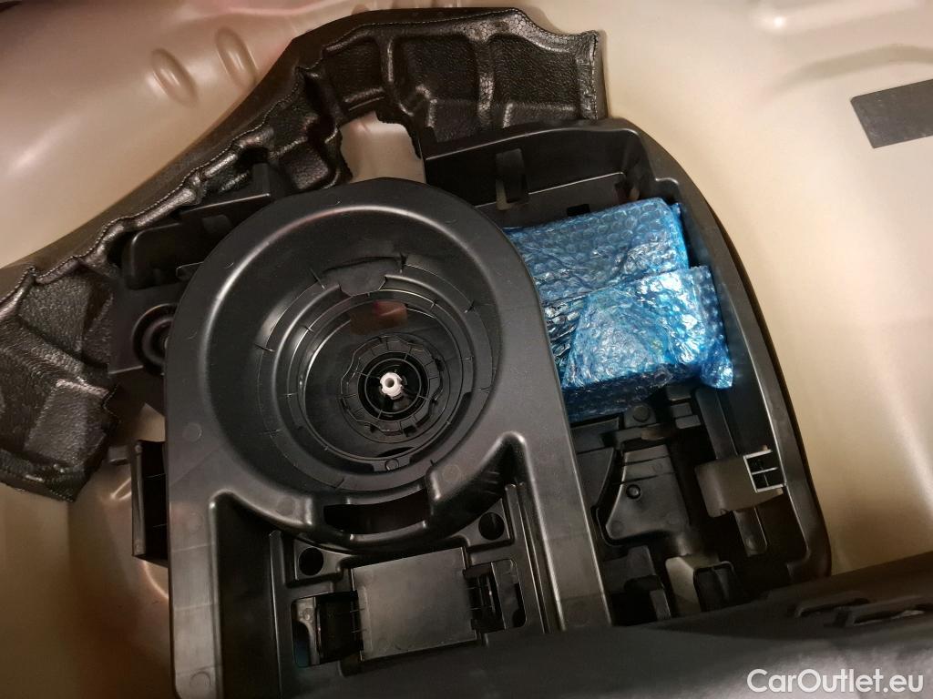  Citroen  C3  Max 1.2 PureTech 80CV BVM5 6E #11