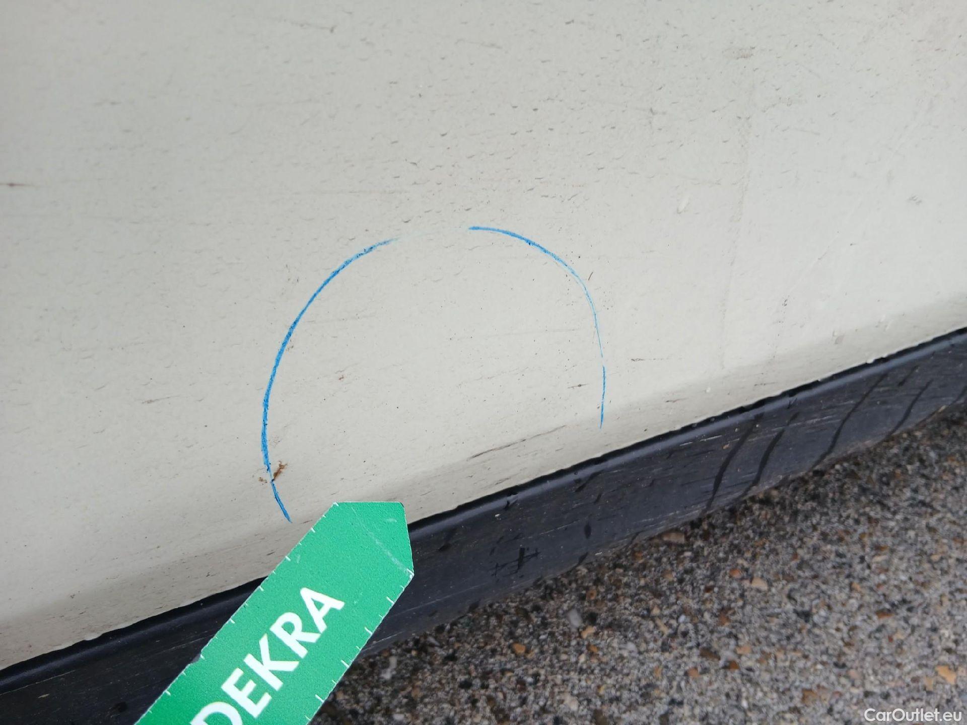  Mini  Cooper MINI MINI / 2014 / 5P / berlina con portón ONE 5 PUERTAS (CX) #41