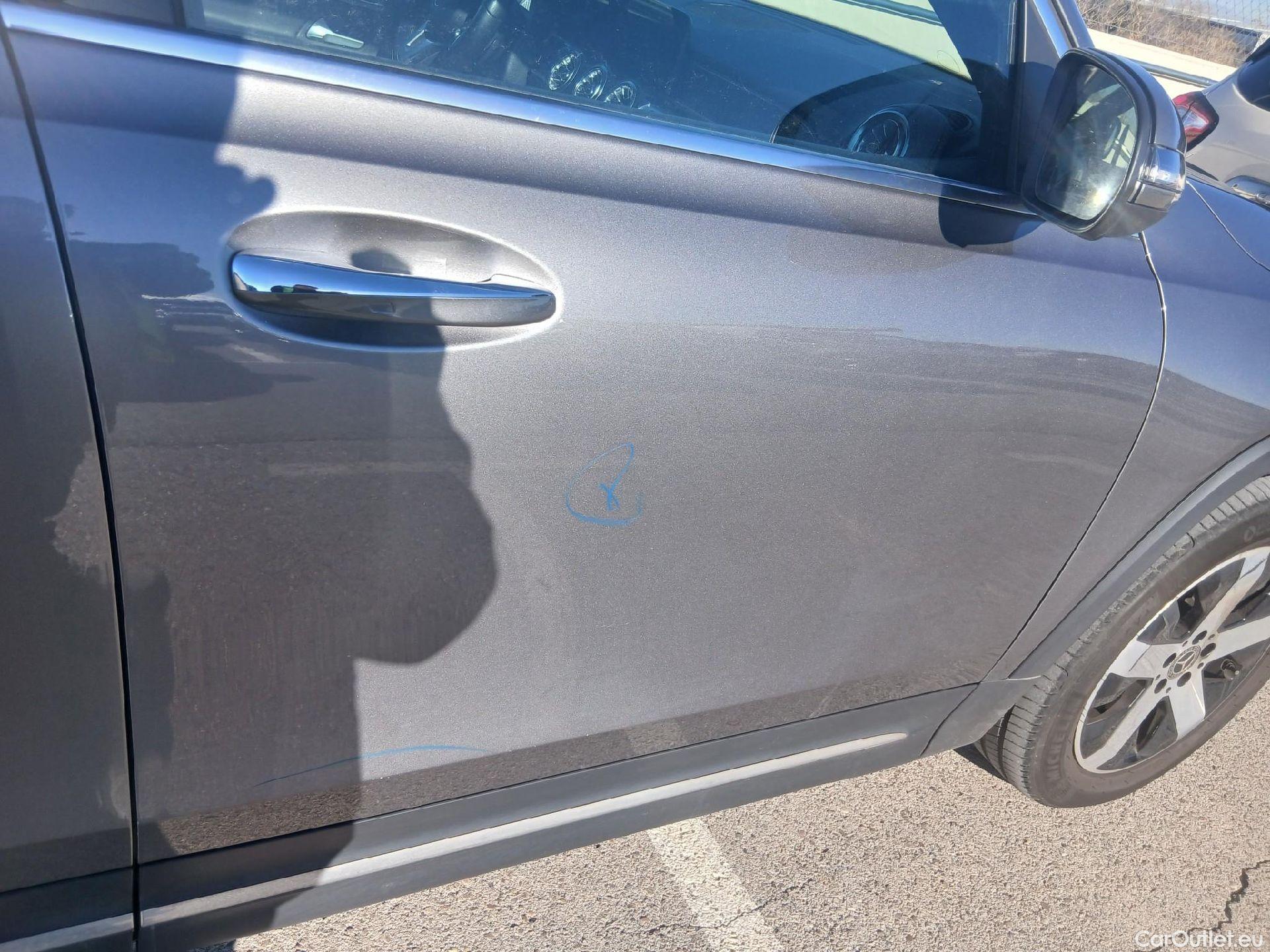  Mercedes  GLB MERCEDES-BENZ  / 2019 / 5P / todoterreno 2.0  220 D 4MATIC DCT 140KW (190CV) #25