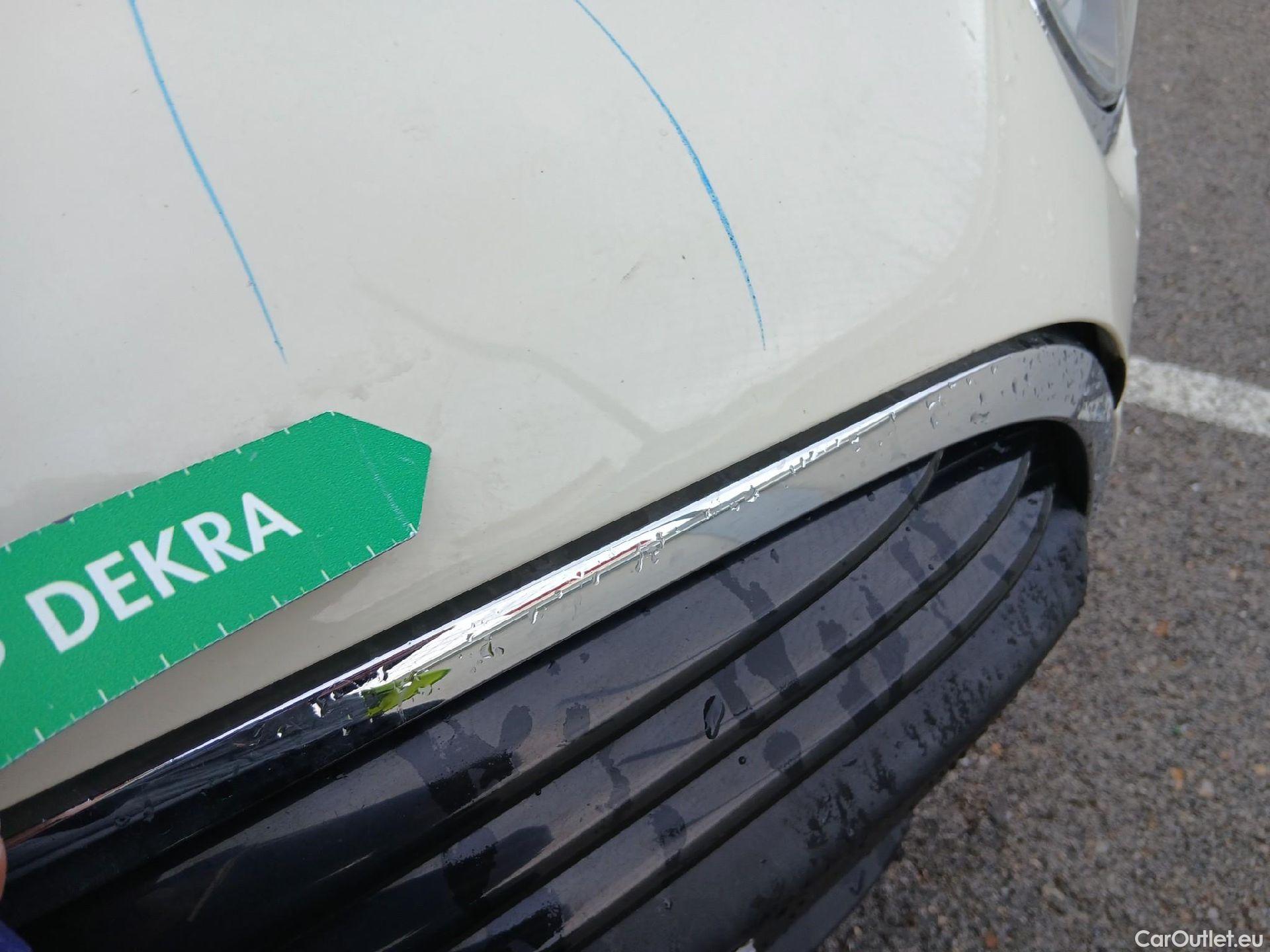  Mini  Cooper MINI MINI / 2014 / 5P / berlina con portón ONE 5 PUERTAS (CX) #2