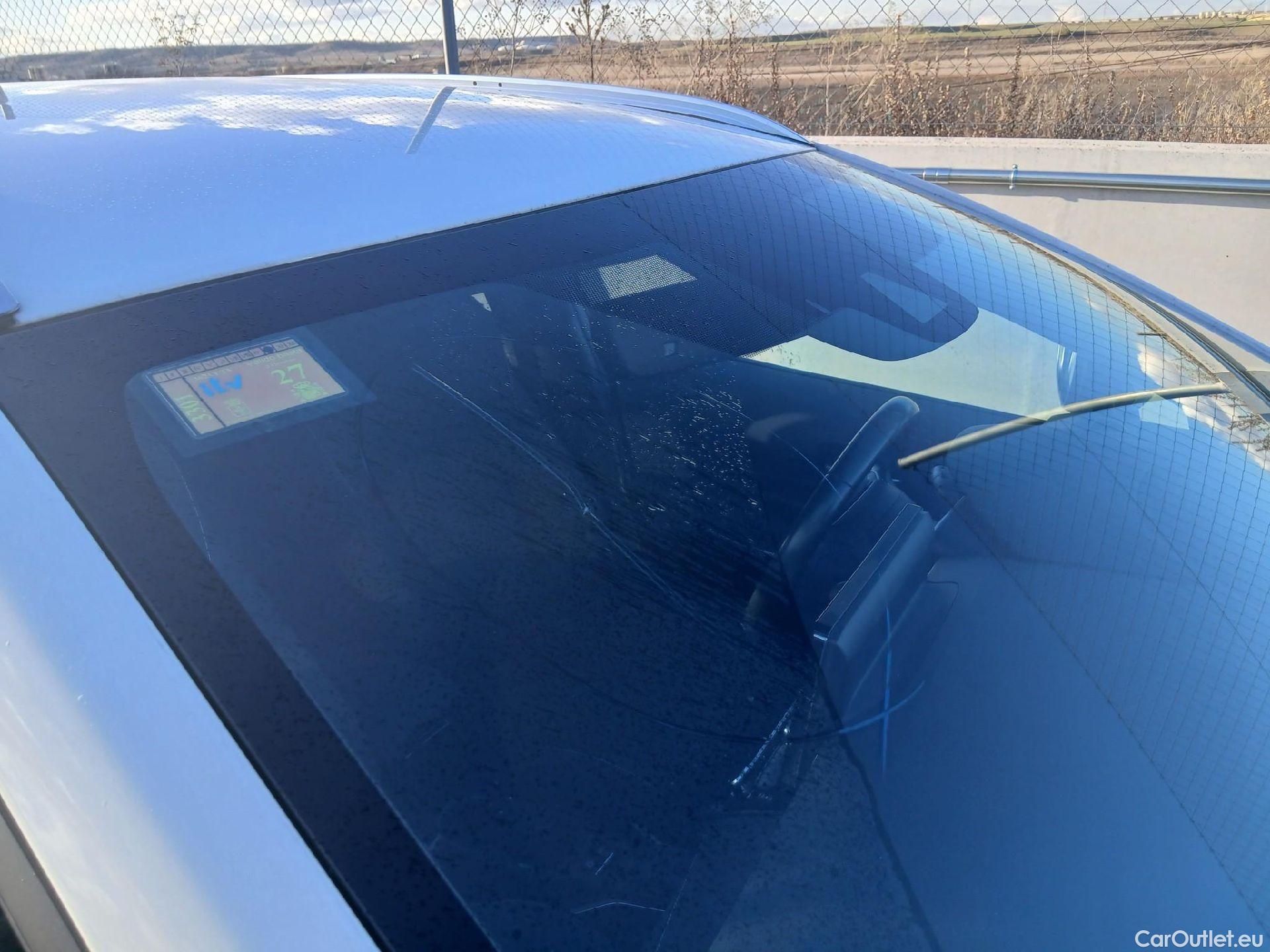  Toyota  Corolla TOYOTA  / 2019 / 5P / familiar 1.8 125H ACTIVE TECH E-CVT TOU SPORT #11