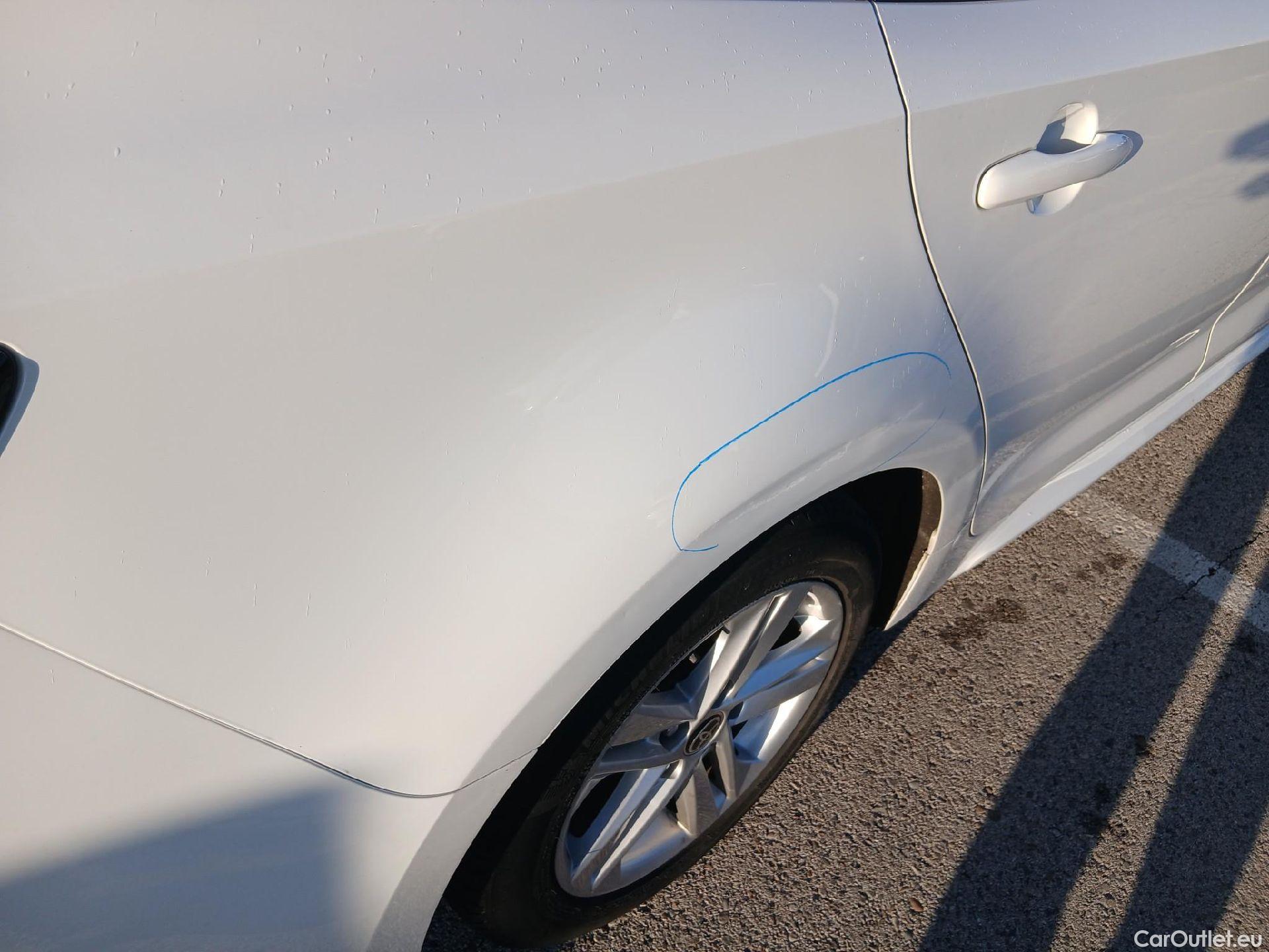  Toyota  Corolla TOYOTA  / 2019 / 5P / familiar 1.8 125H ACTIVE TECH E-CVT TOU SPORT #26