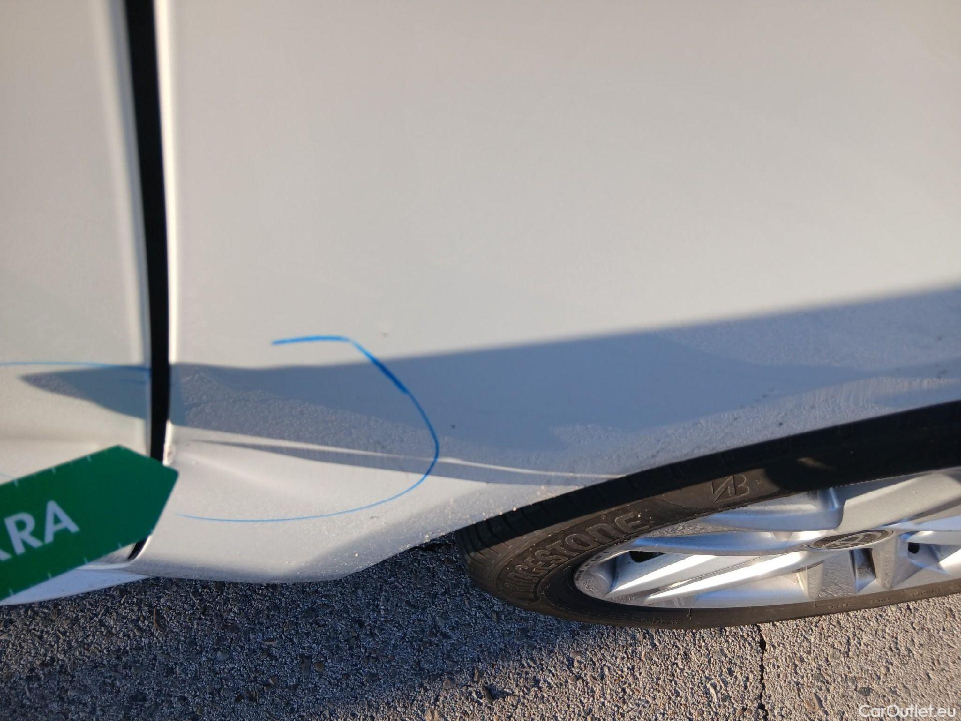  Toyota  Corolla TOYOTA  / 2019 / 5P / familiar 1.8 125H ACTIVE TECH E-CVT TOU SPORT #31