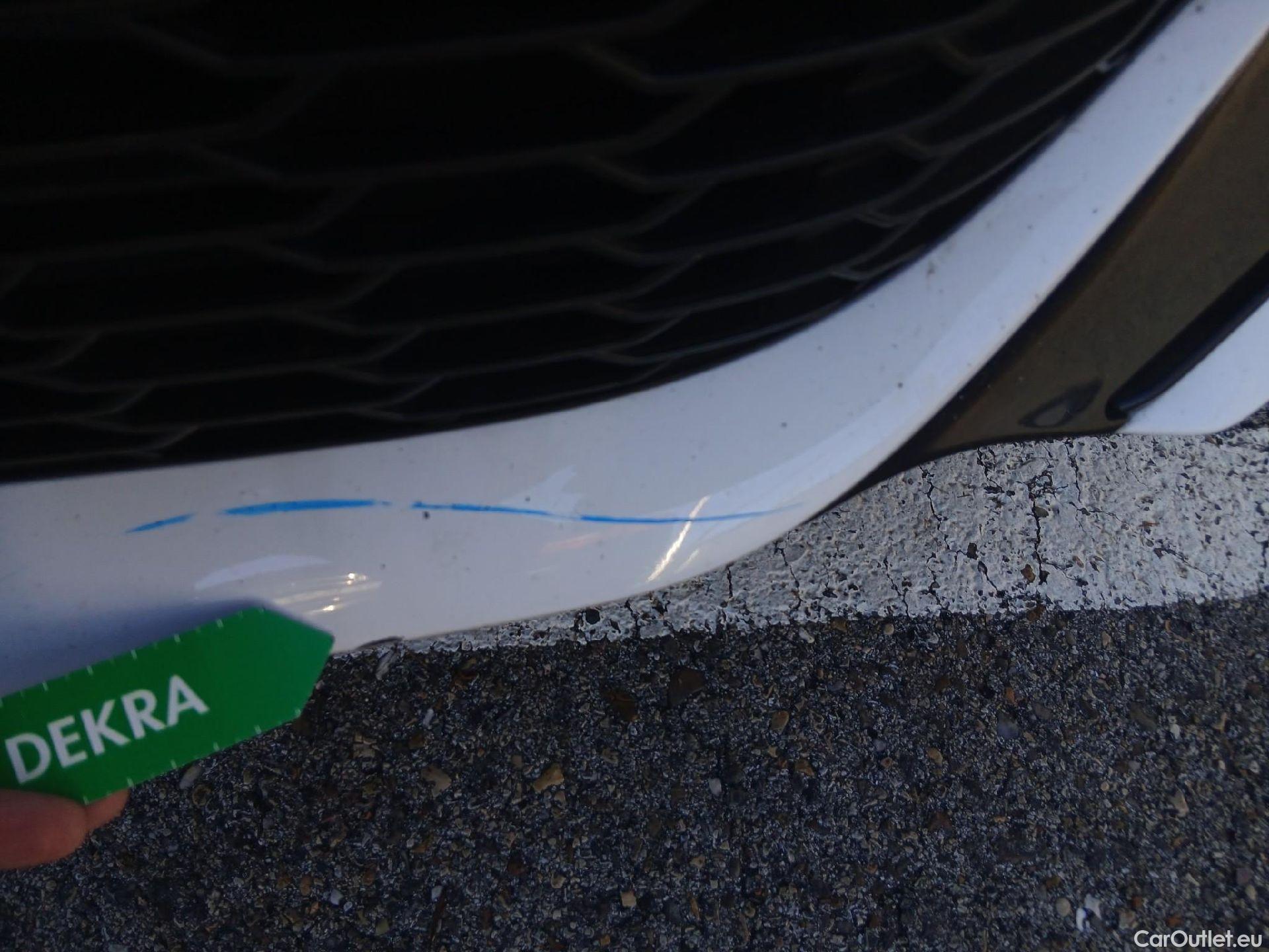  Toyota  Corolla TOYOTA  / 2019 / 5P / familiar 1.8 125H ACTIVE TECH E-CVT TOU SPORT #14