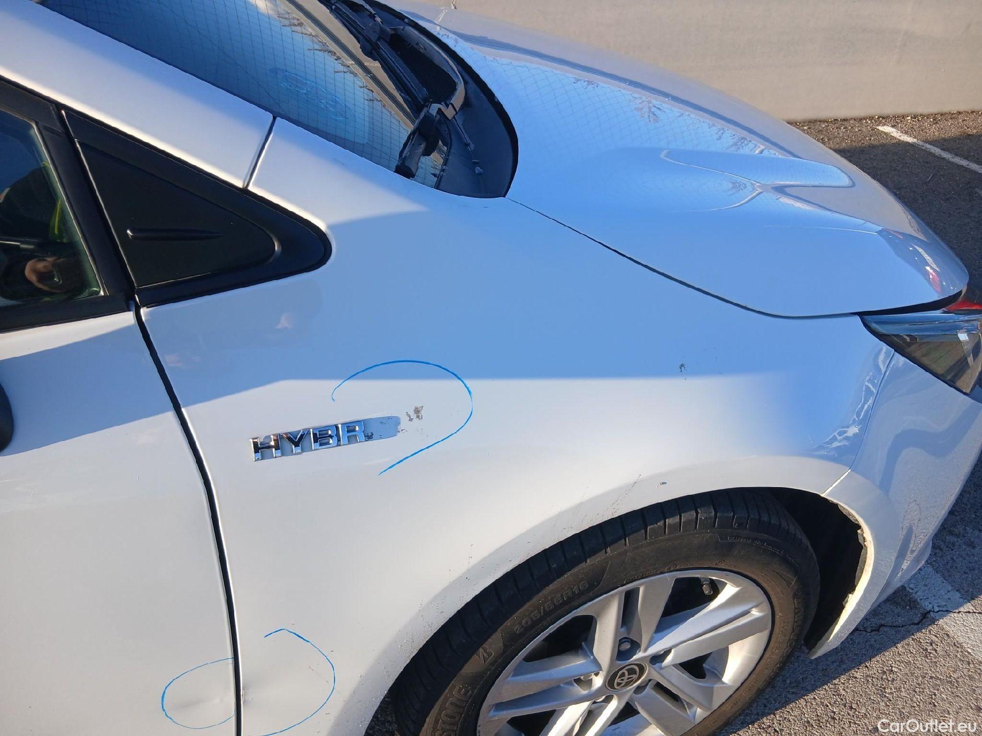  Toyota  Corolla TOYOTA  / 2019 / 5P / familiar 1.8 125H ACTIVE TECH E-CVT TOU SPORT #34