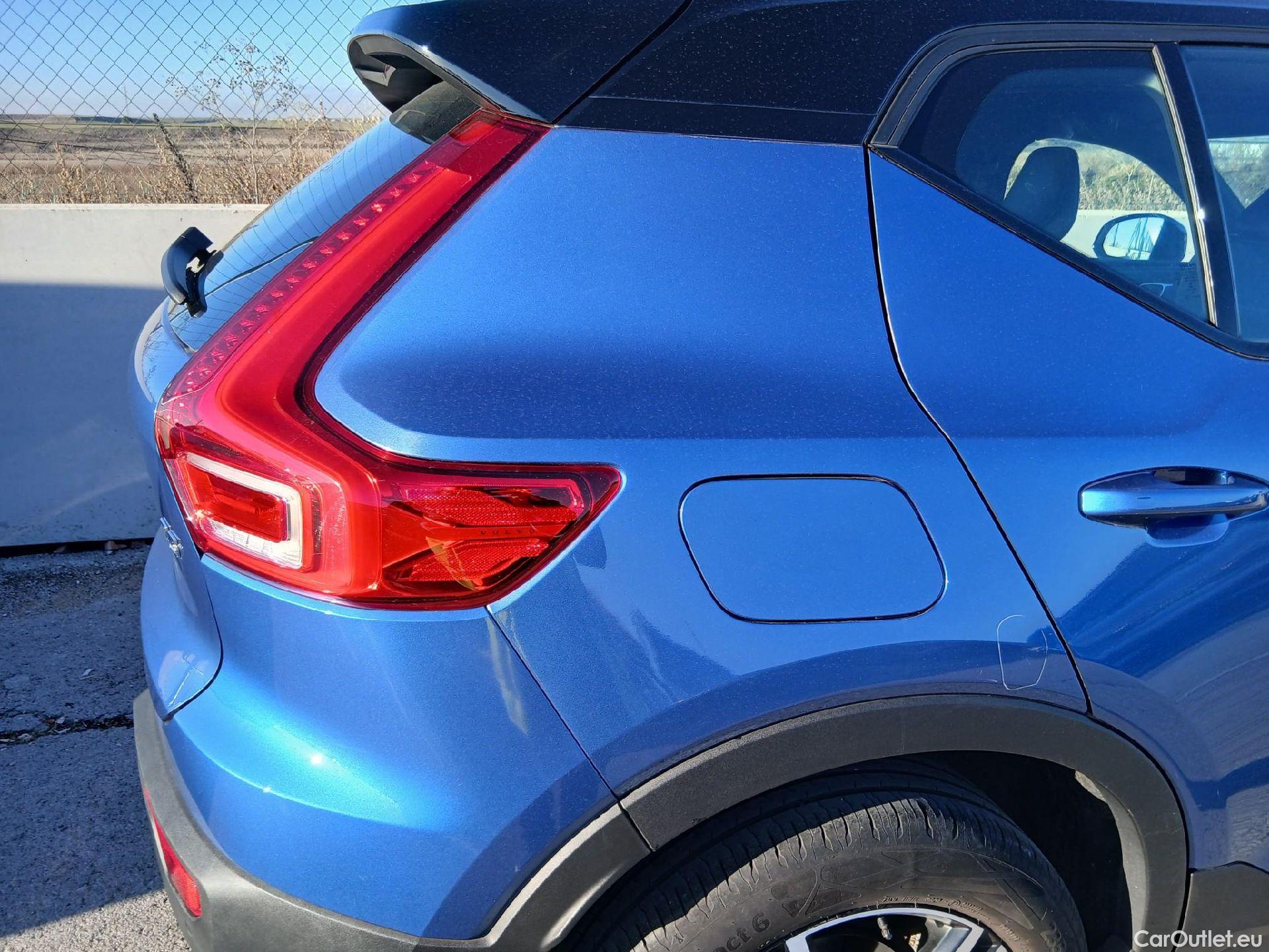  Volvo  XC 40 VOLVO XC40 / 2017 / 5P / todoterreno 1.5 T3 R-Design Auto #30