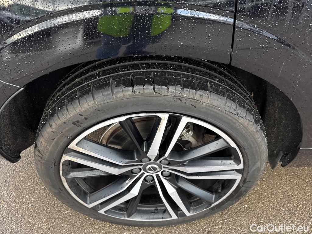  Volvo  XC60 VOLVO  / 2017 / 5P / todoterreno 2.0 T6 AWD Recharge R-Design Auto #8