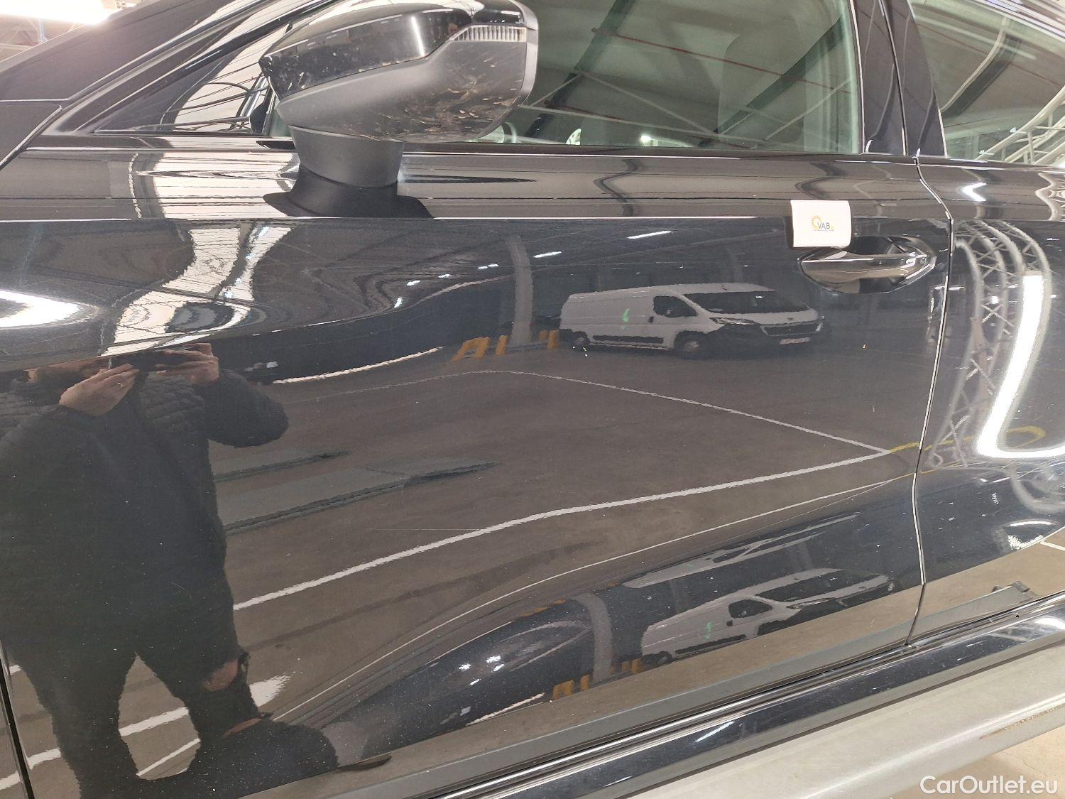  Audi  A3 Audi,  SB '20, Audi  Sportback 2.0 35 TDi 110kW S line 5d #27